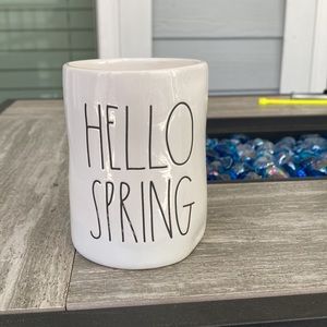 White Rae dunn pink peony scented candle.